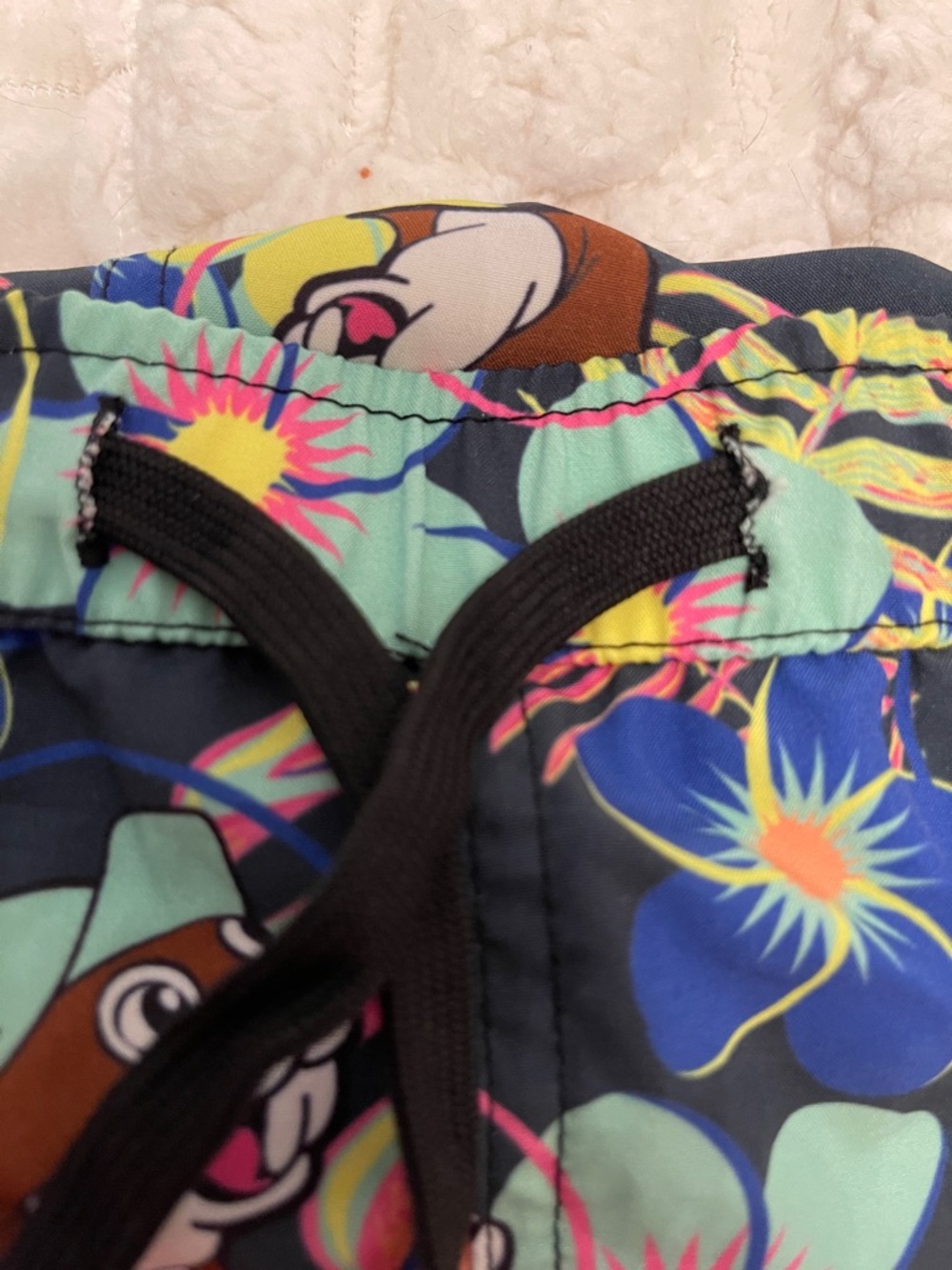 BUC-EES Kids Floral Tropical Swim Trunks boys size Youth medium - Picture 4 of 4